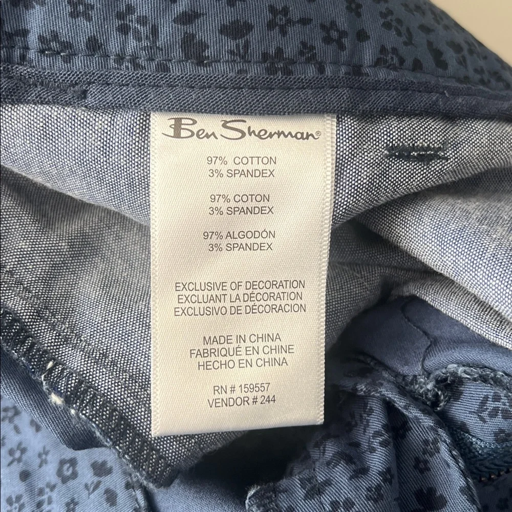 Ben Sherman Regular Fit Stretch Chino Shorts Blue Floral Size 31